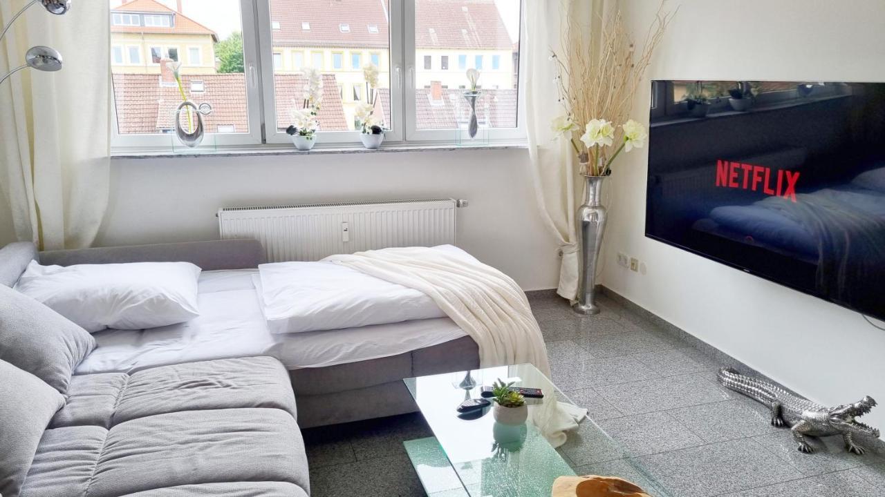 Famous, 100qm, Klima, Loggia, 24h Checkin, Bis 5 Personen